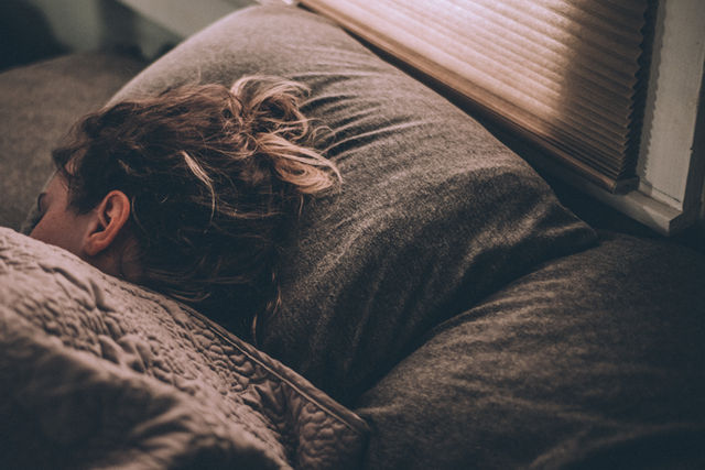Sleep hygiene and chronic pain recovery